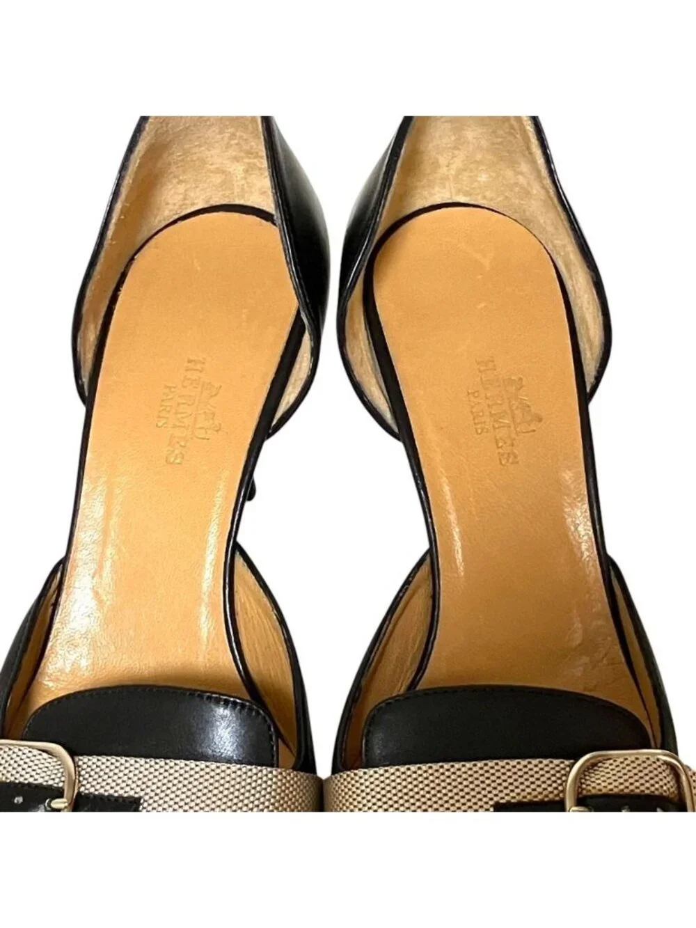 Hermes Hapi Belt Pointed Toe Pumps 36 Black Heel